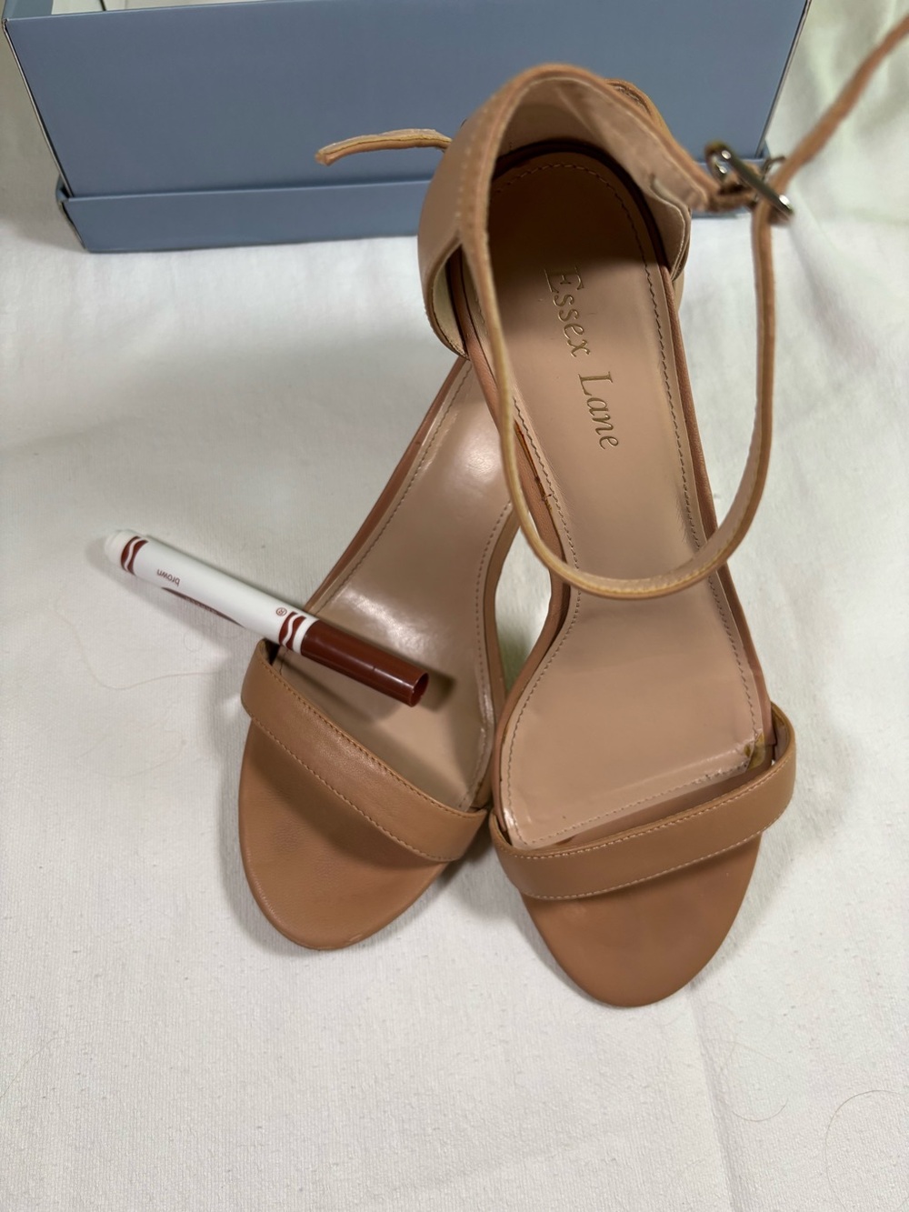 Essex Lane “El-Moira” Block Heel Ankle Strap Nude Dark Sienna Tan Sandals Sz 10